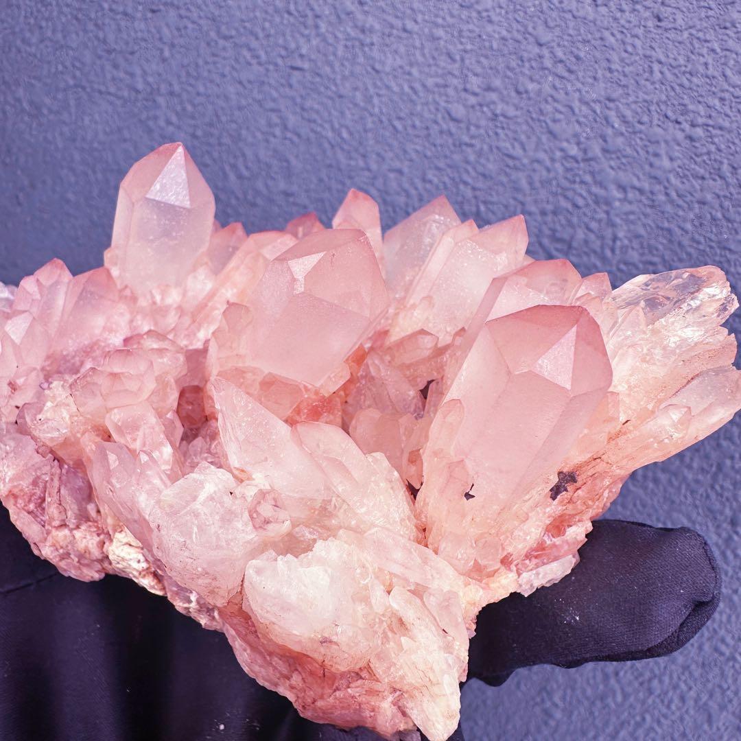 爆アレ❗️可愛いピンク♡超綺麗マダガスカル産パイナップルピンククラスターA1463