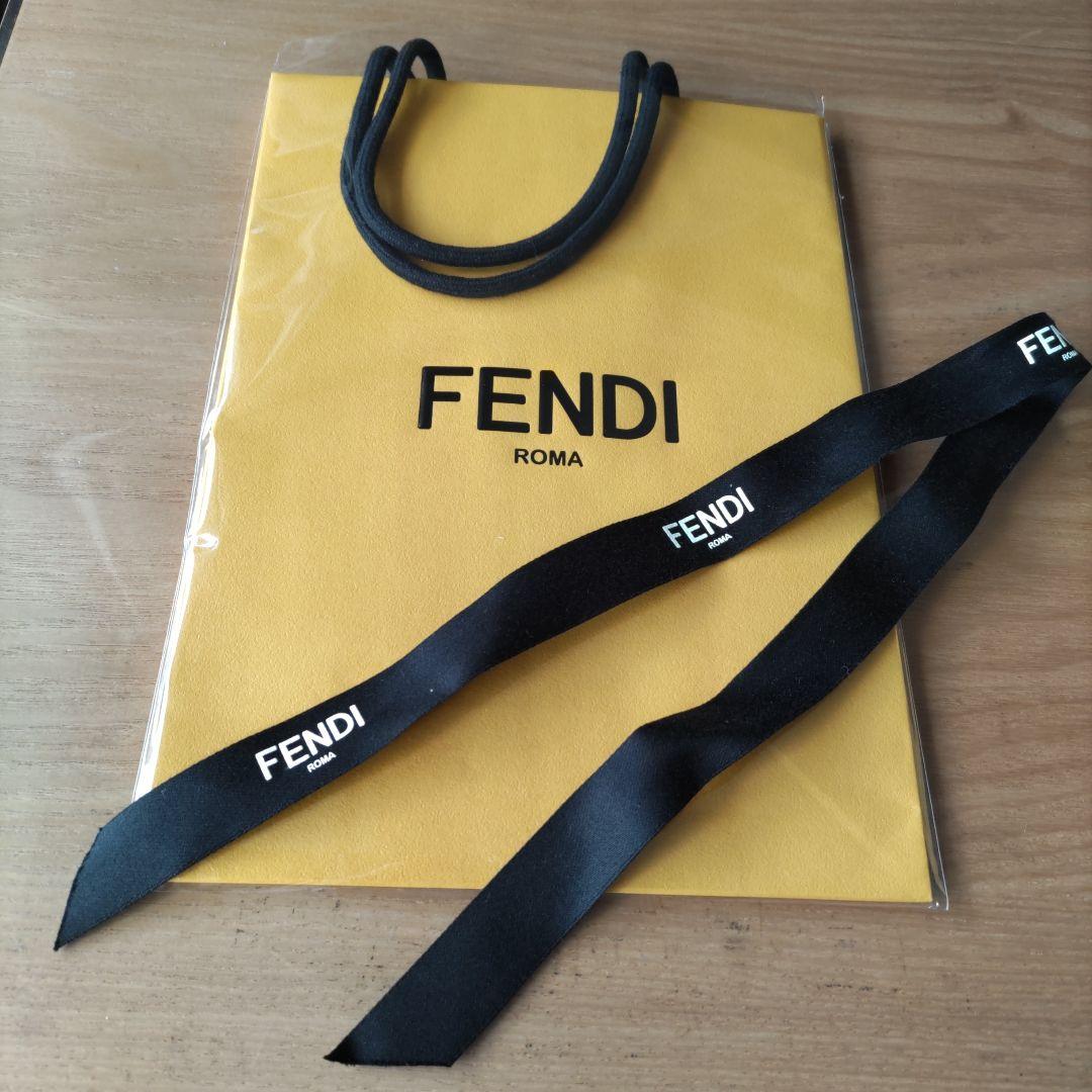 新品未使用　FENDI　フェンディ　チャーム&エコバック　トートバッグ　ズッカ柄