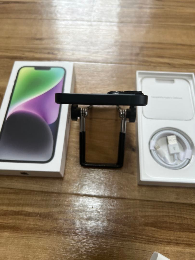 mitue0208様のiphone 14 Plus バッテリー100%