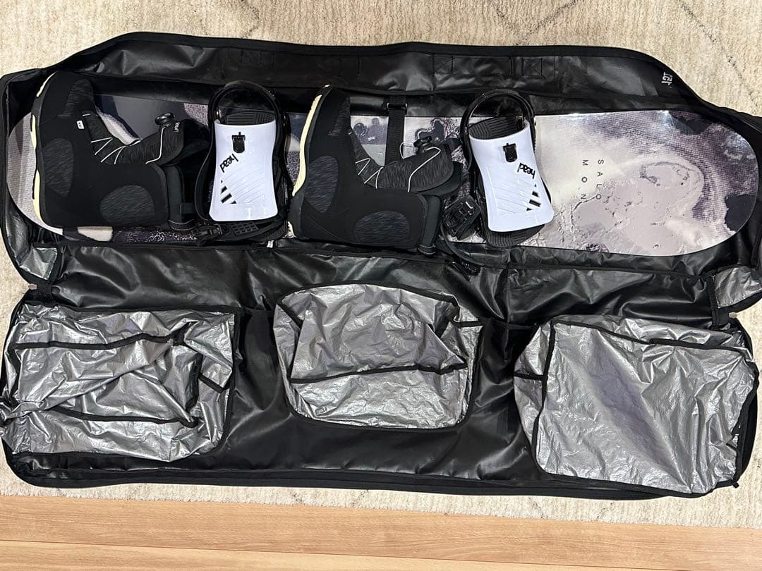 【超美品】Salomon スノーボード4点セット