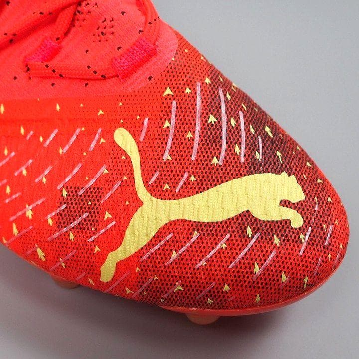 新品 プーマ フューチャー Z 1.4 FG/AG トップモデル スパイク 25
