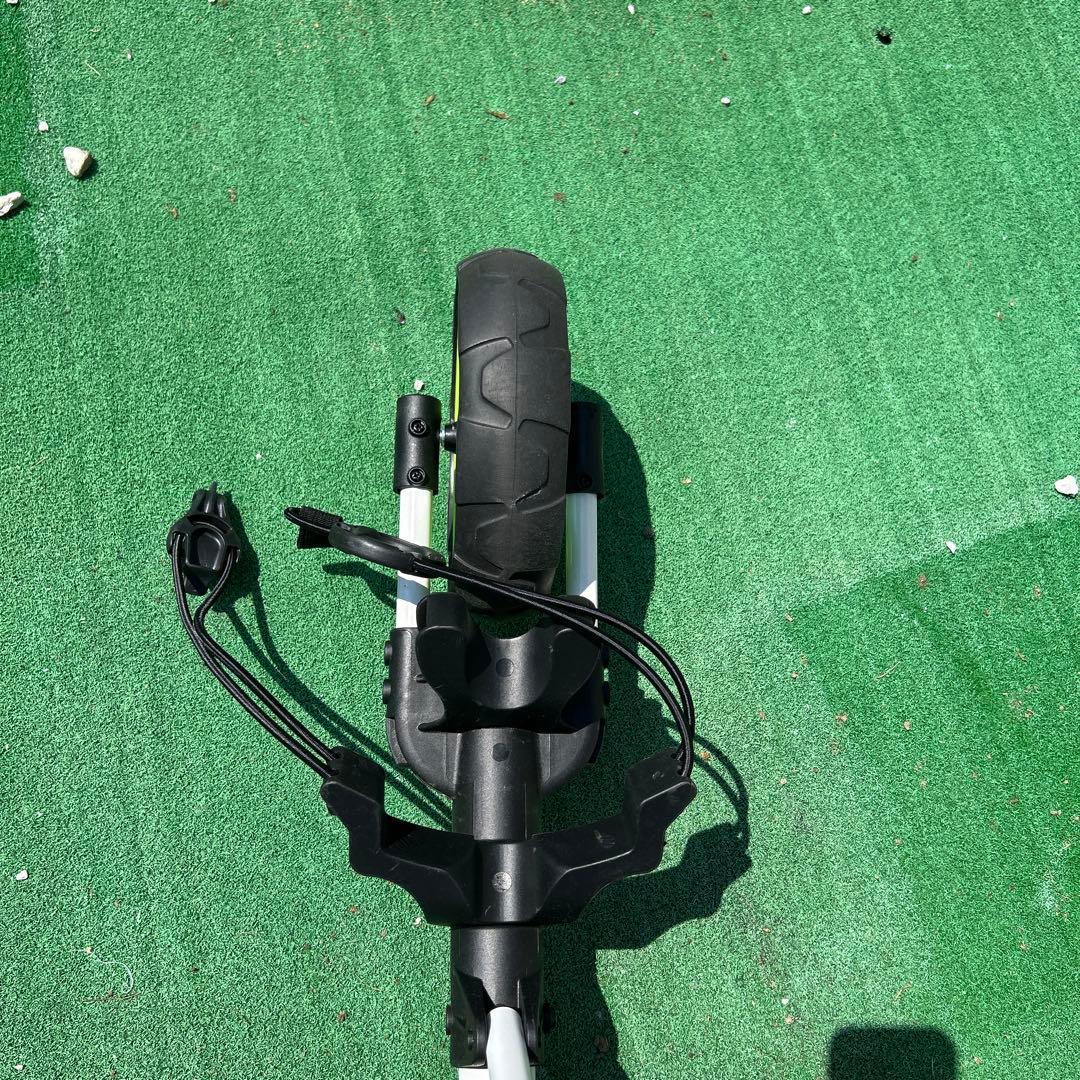 ゴルフ用手押しカート　clicgear rovic RV2L クリックギア