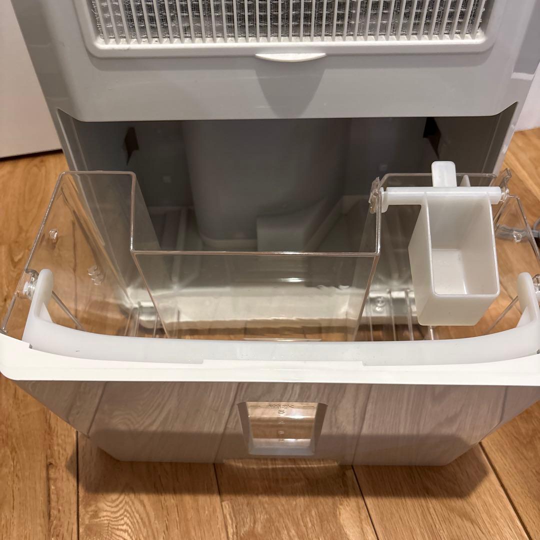 コロナ冷風　衣類乾燥除湿機. 2020年製