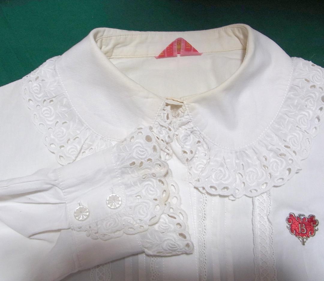 Bマーク刺繍丸襟ブラウス♠️ベイビーザスターズシャインブライト