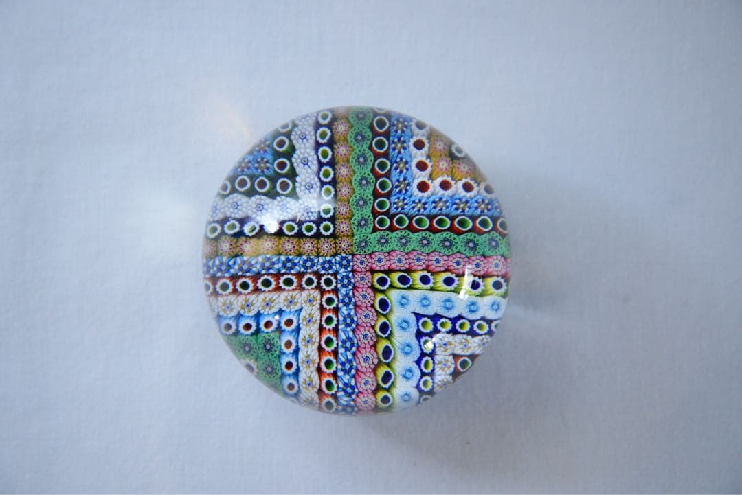 SAINT LOUIS ガラスペーパーウェイト多色