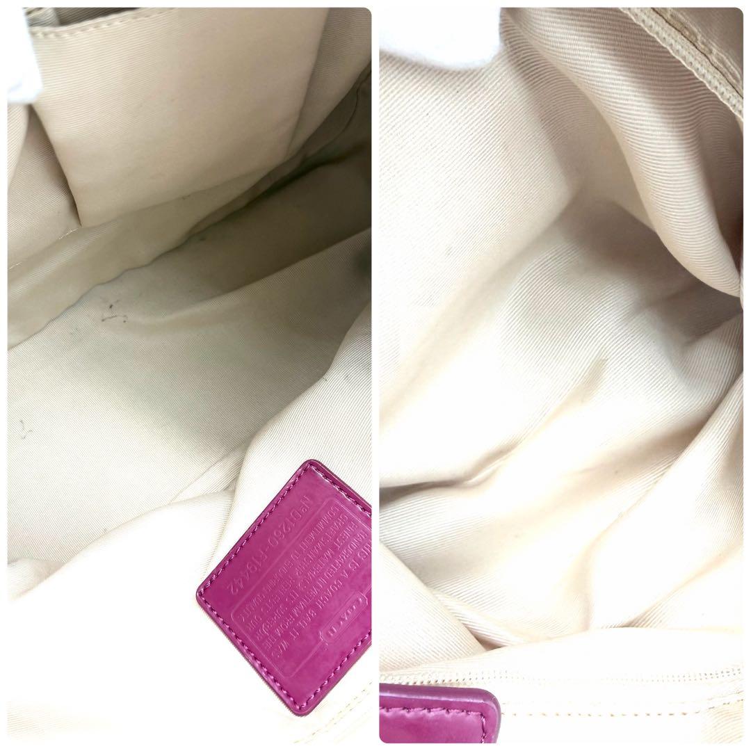 美品　COACH　アクセサリーポーチ　2way 　ピンク　キャンバス　チャーム