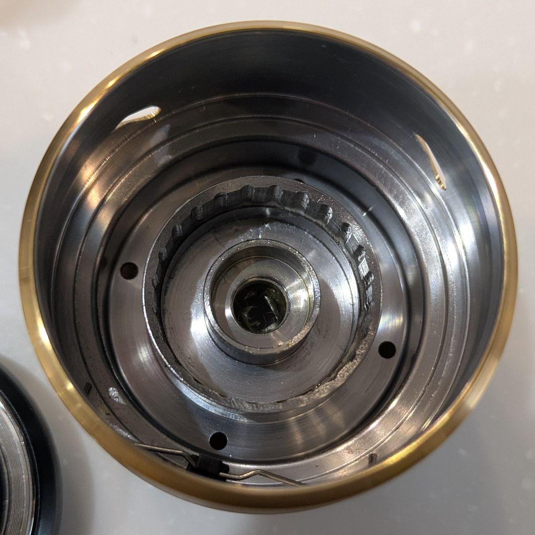 ダイワ　20ルビアスFC LT 2500S-XH クイックドラグノブ