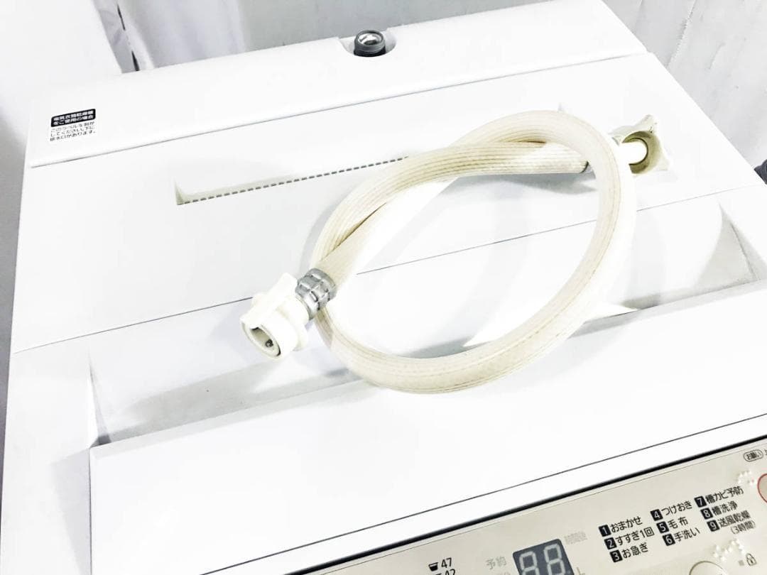 送料無料★2020★Panasonic　5㎏　 洗濯機【NA-F50B13】