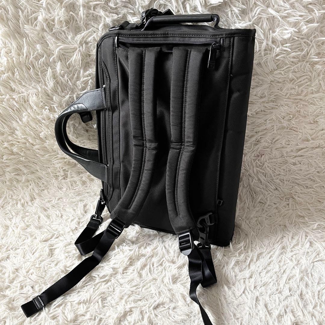 未使用級✨TUMIトゥミ　Alpha 2603182D3 ビジネスバッグ