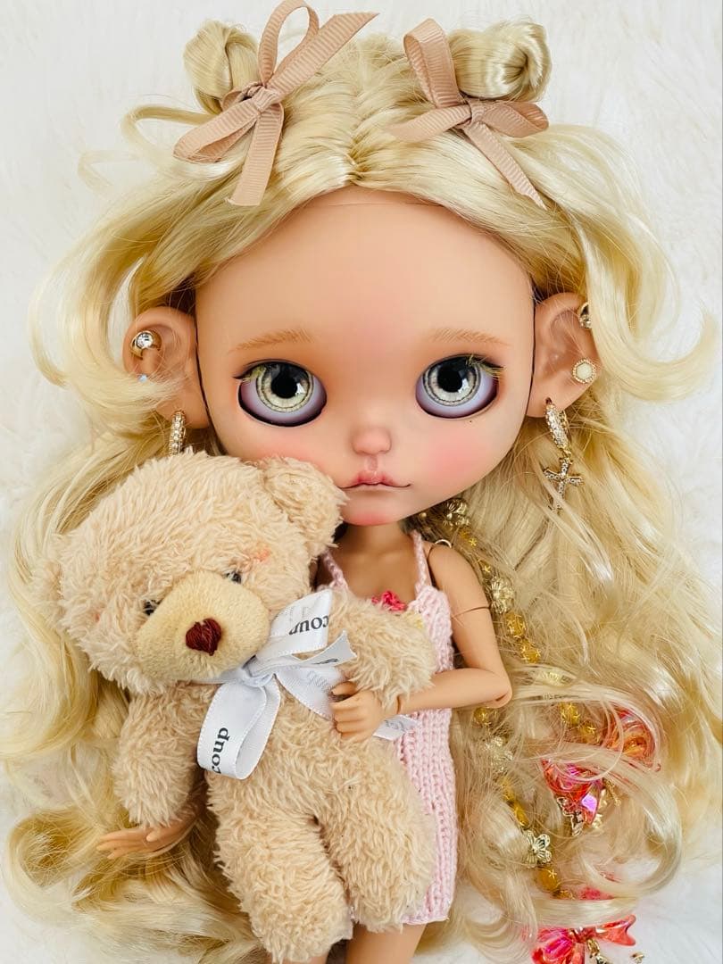 ー専用ー　アイシードールカスタム　レア！褐色のお姫♡ハムハム口♡ピアスつけ耳♡