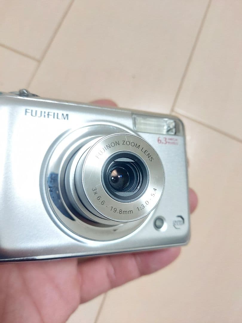 美品　FUJIFILM Finepix A610 デジタルカメラ 動作確認済み