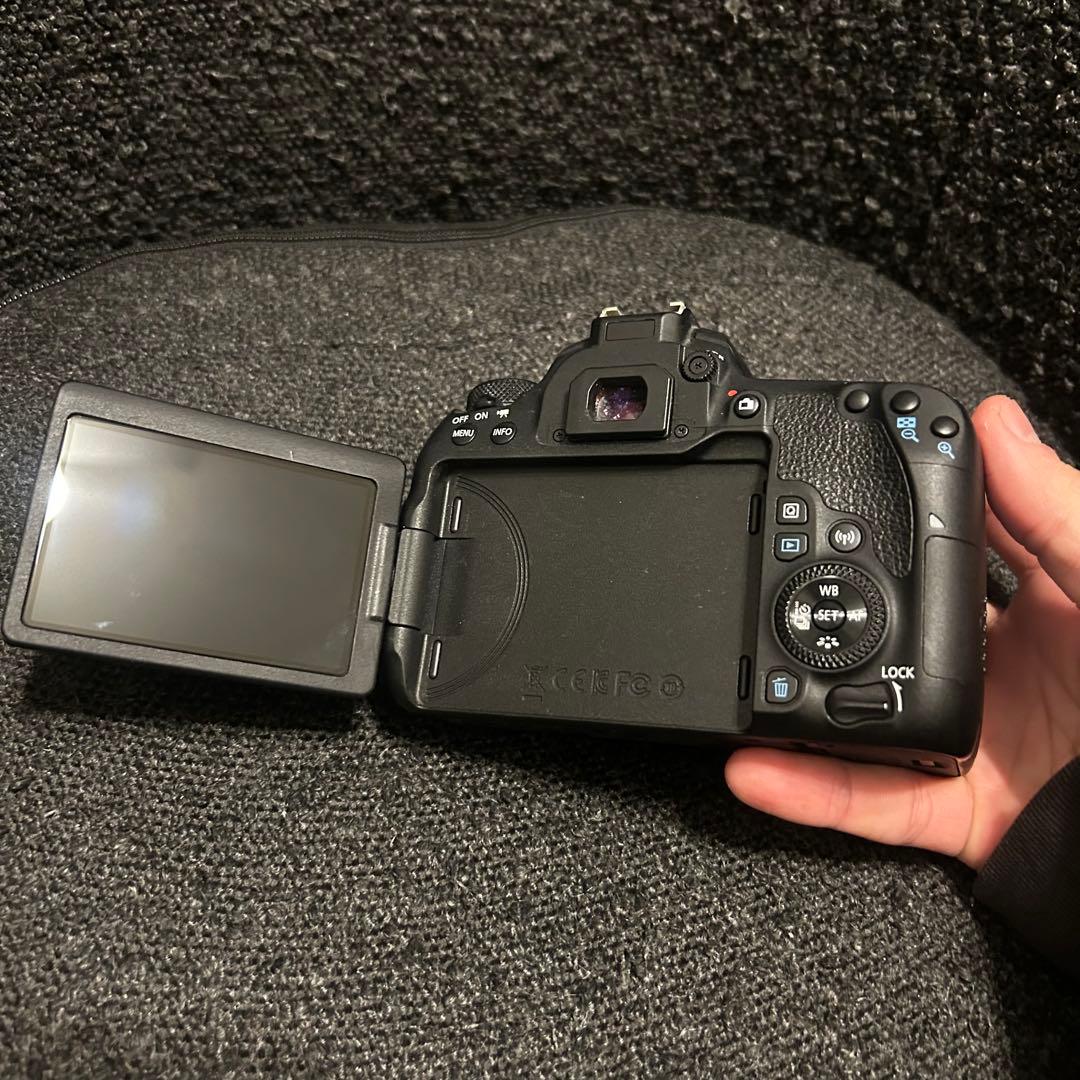 Canon EOS 9000D ボディ 現状品