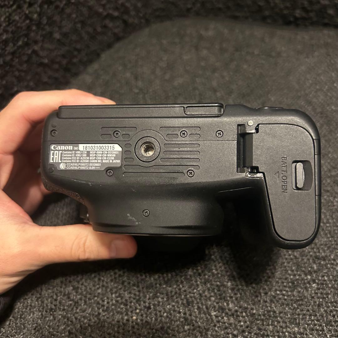 Canon EOS 9000D ボディ 現状品