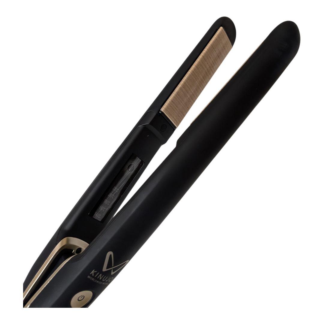 【美品】KINUJO ストレートヘアアイロン DS200-BK