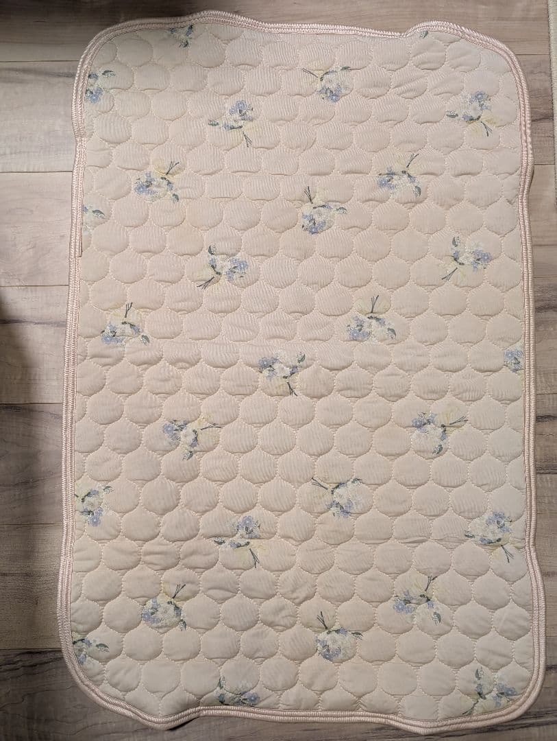 美品♡カトージ ミニベビーベッド 折りたたみ F（ホワイト）