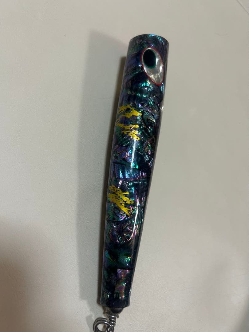 貝田ルアー　オーバル200