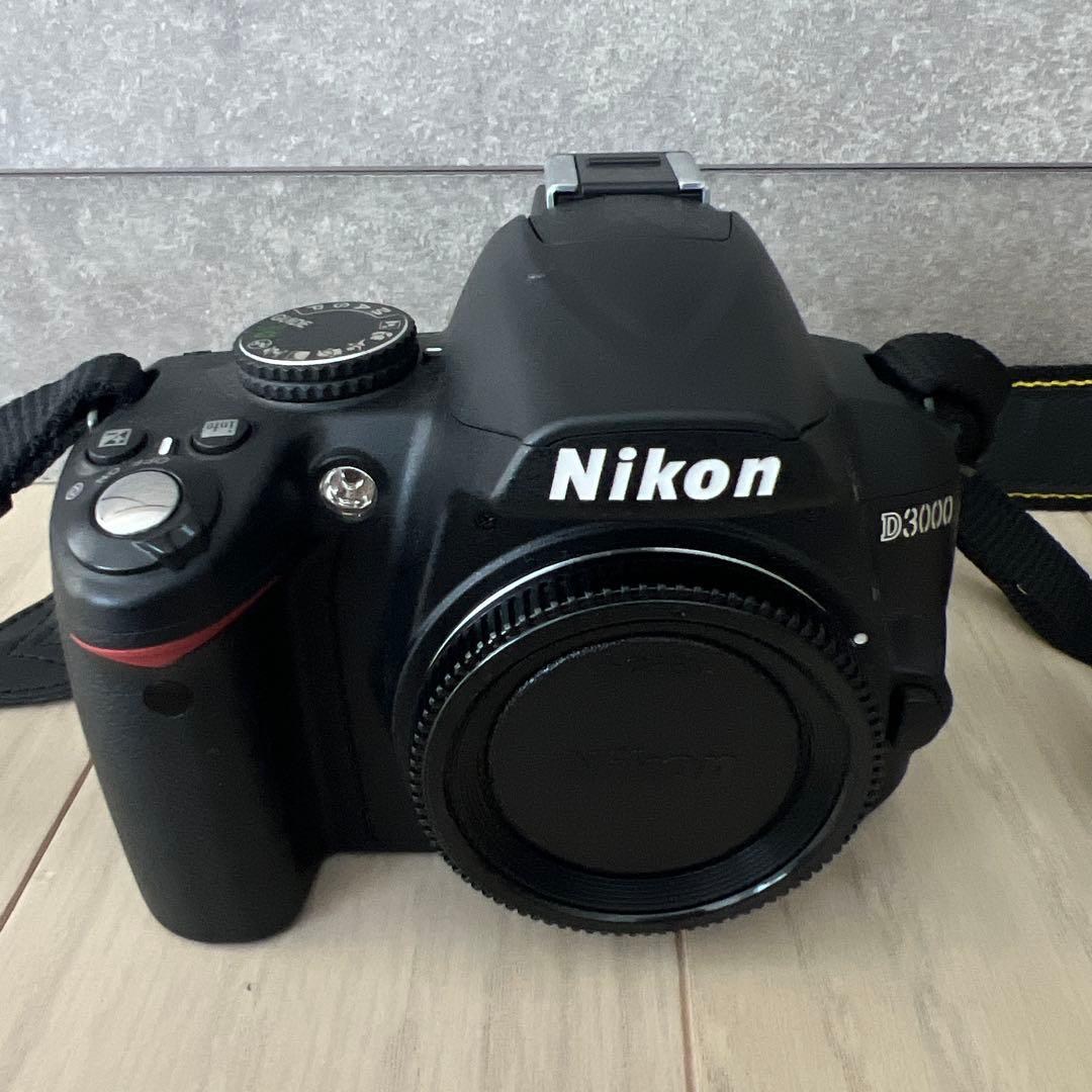 ア*ラ様 Nikon D3000 デジタル一眼レフカメラ ブラック　本体