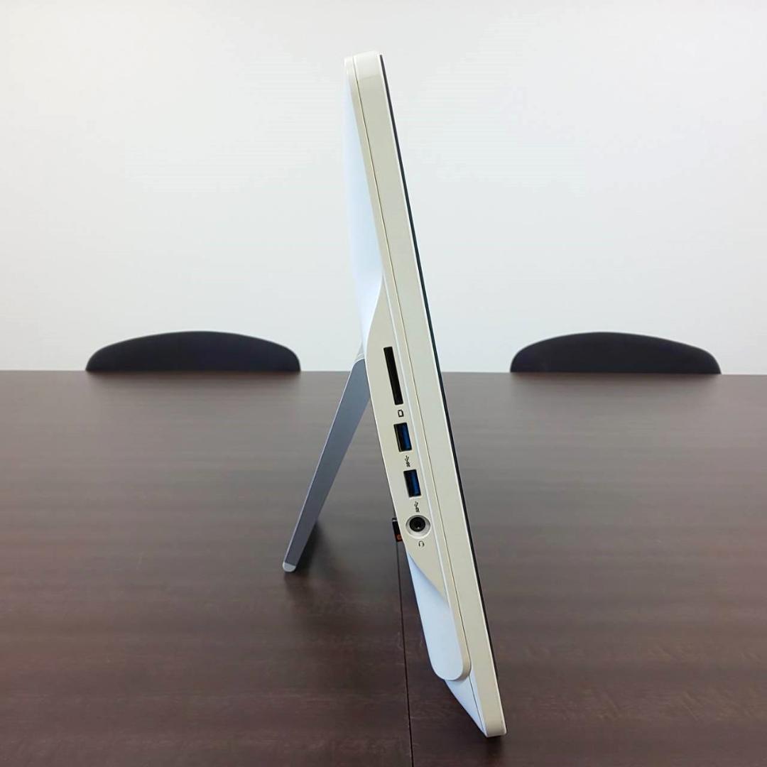 <送料無料> DELL Inspiron 20 /1TB/8GB/Office有