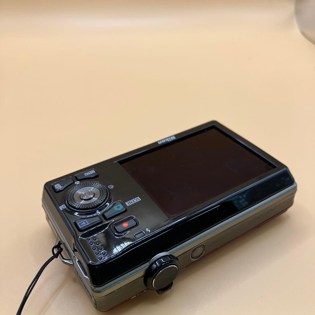Nikon S6000 デジタルカメラ　1984