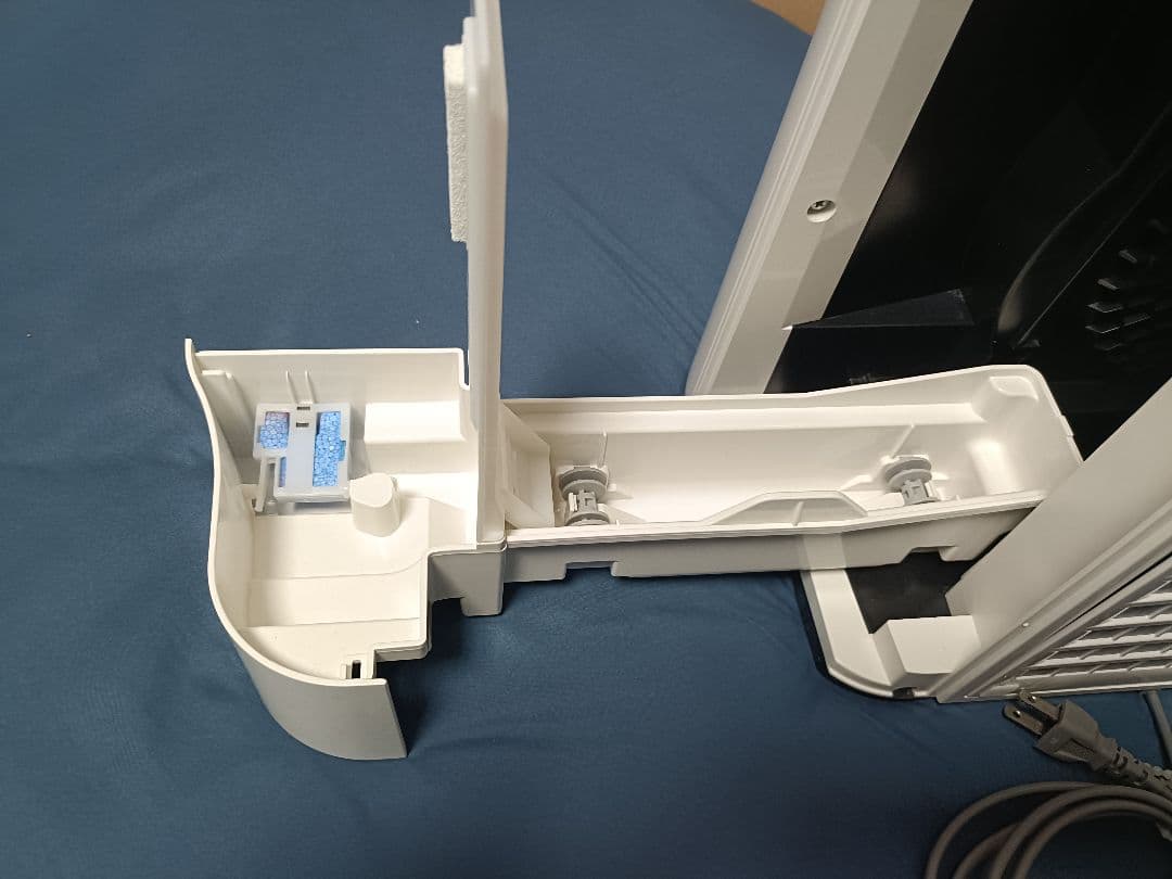 m.makorin様 SHARP 加湿空気清浄機 KC-L50-W 2021年製