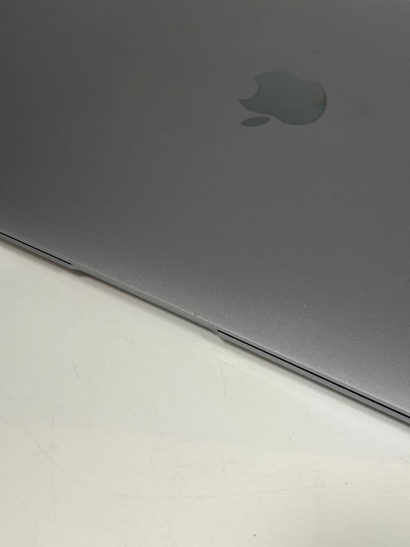 MacBook Air A2337 M1 8GB SSD 256GB 充電20回