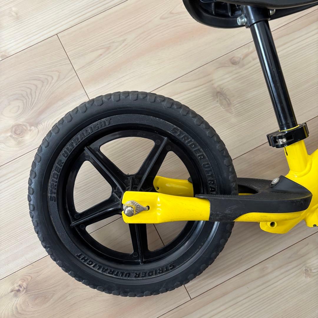 STRIDER バランスバイク イエロー 12インチ