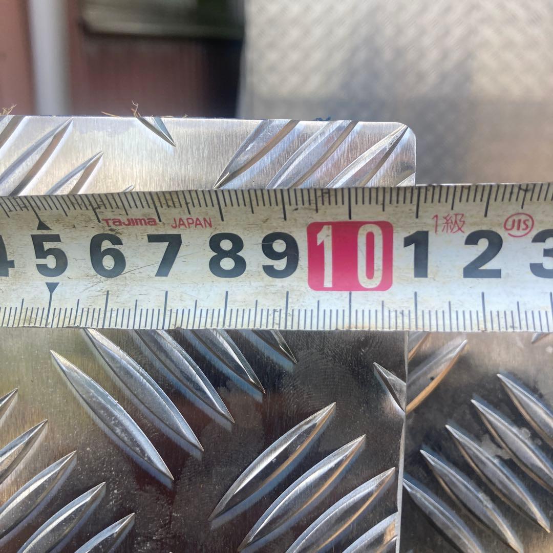 スズキスーパーキャリー用16用縞板煽り内側外側兼用