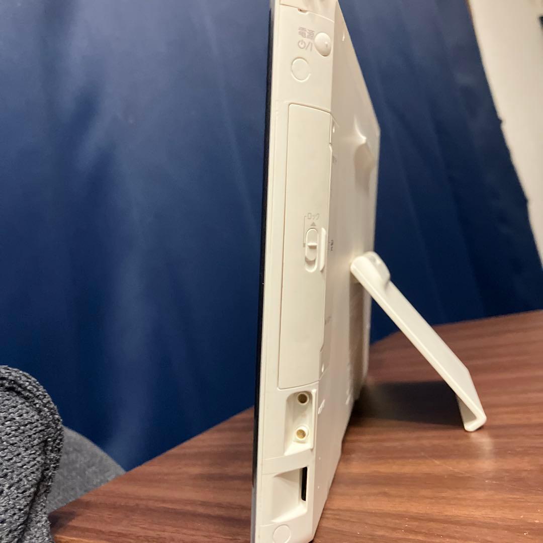 Panasonic ポータブルテレビ　地上デジタルテレビ　SVーME7000