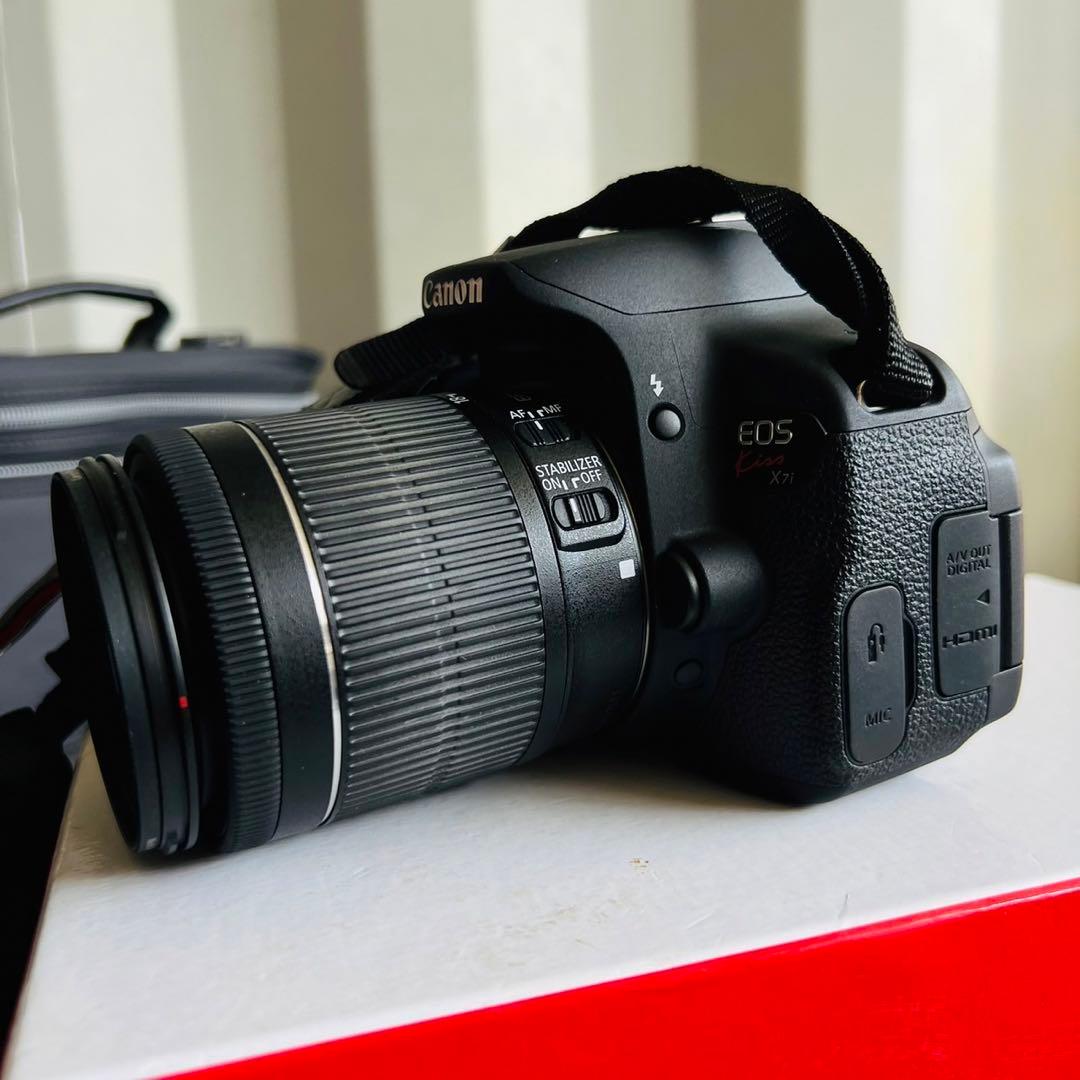 580美品！CANON EOS Kiss X7i 黒 一眼レフカメラセット✨