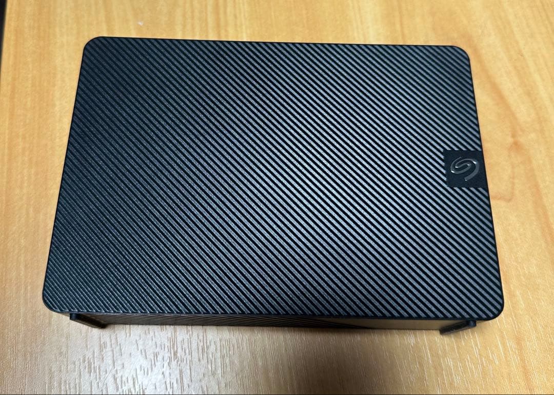 Seagate Expansion デスクトップ3.5インチ8TB 外付HD