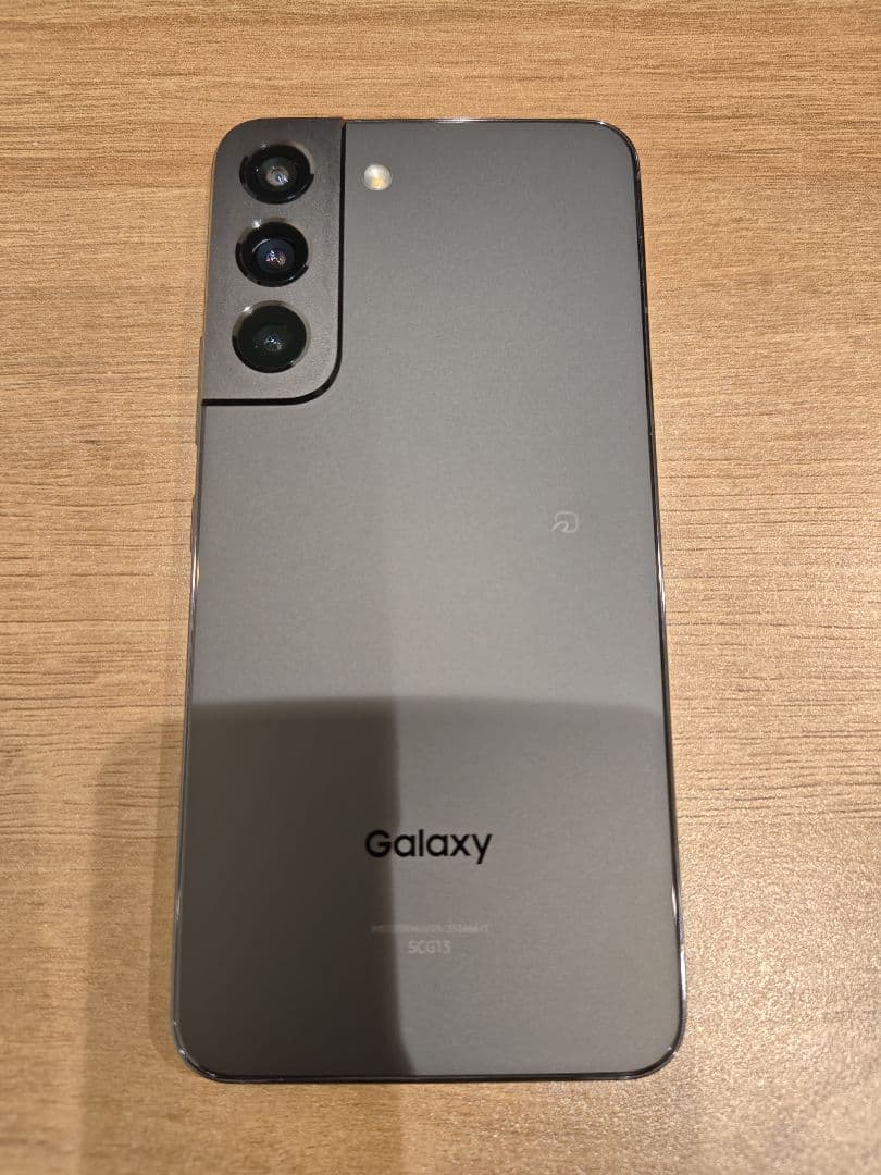 スマートフォン本体 Samsung Galaxy S22