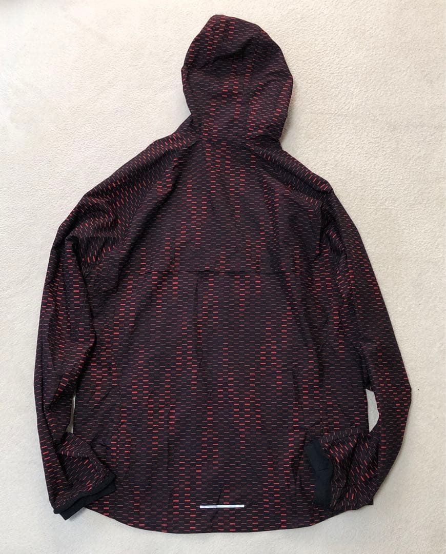 美品　NIKE レーサーフューズジャケット　ウインドブレーカー　レッド　XL