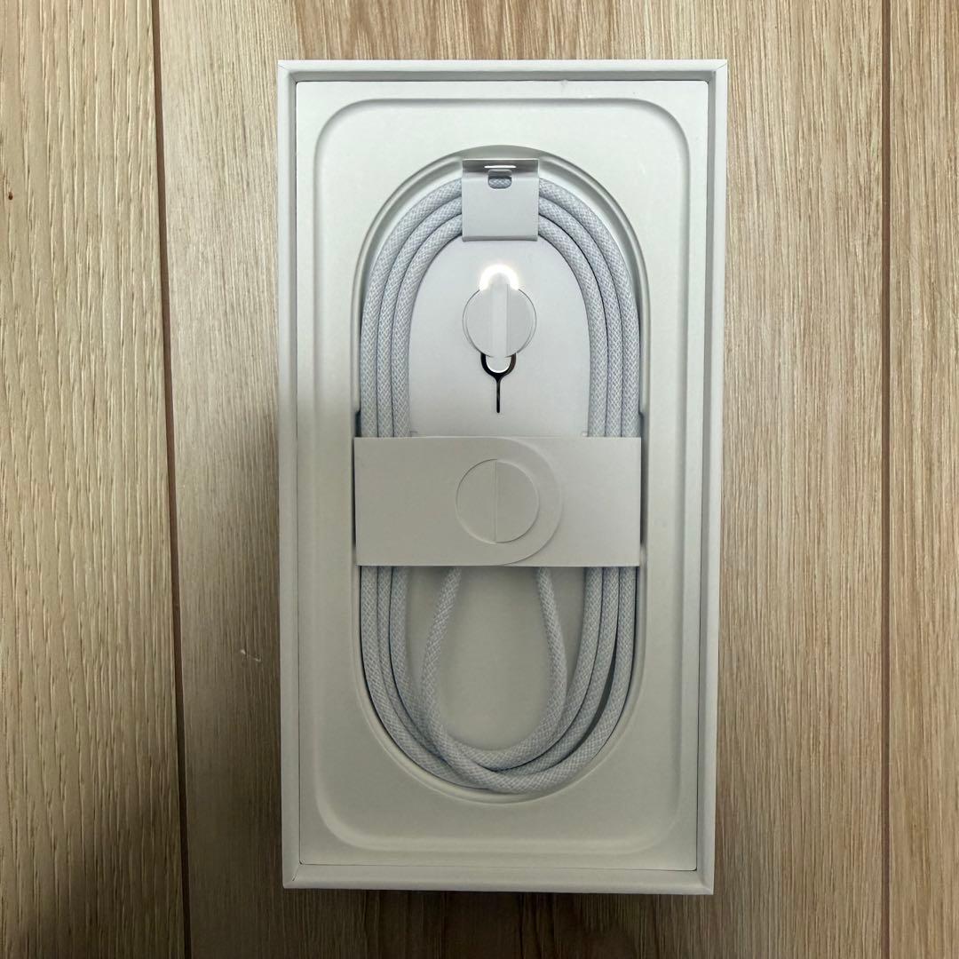 【2026年1月4日購入】iPhone16e 512GB ブラック SIMフリー