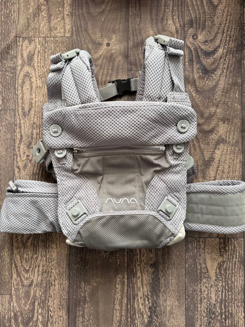 nuna ヌナ ベビーキャリア カドル cudl グレー 抱っこ紐　スタイ未使用