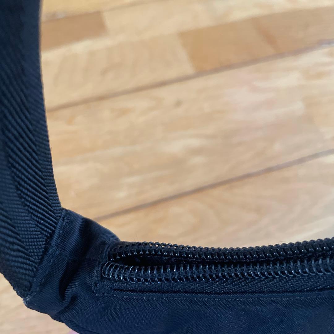 PRADA ナイロン ミニハンドバッグ アクセサリーポーチ