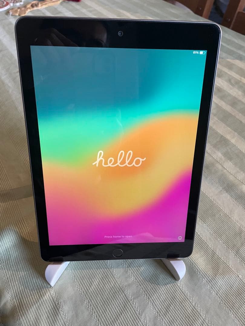 iPad 第6世代32GB 美品