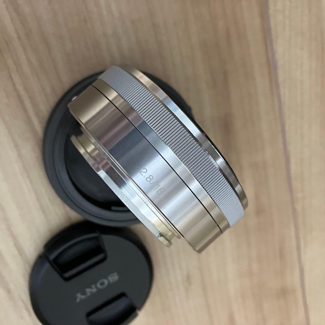 SONY E16mm F2.8 SEL16F28 シルバー キレイ　動作写りOK
