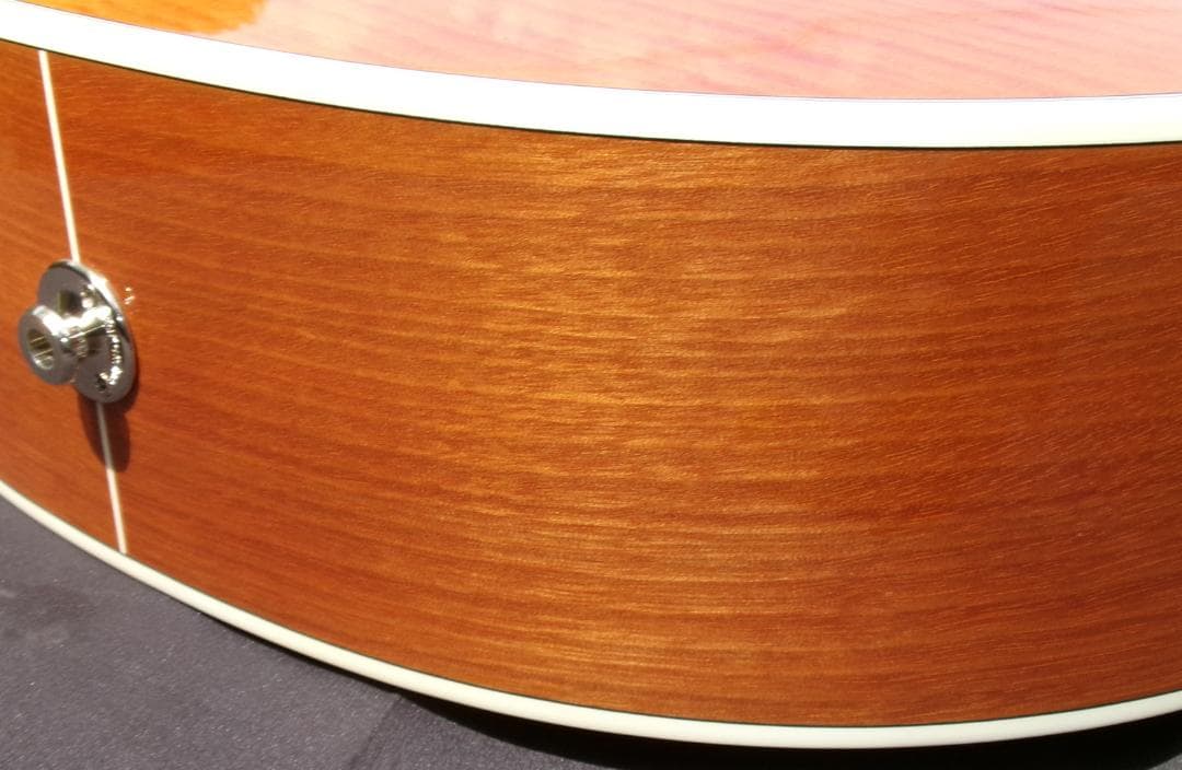 美品！2016年 Takamine PTU121C-VN　日本製・ハンドクラフト