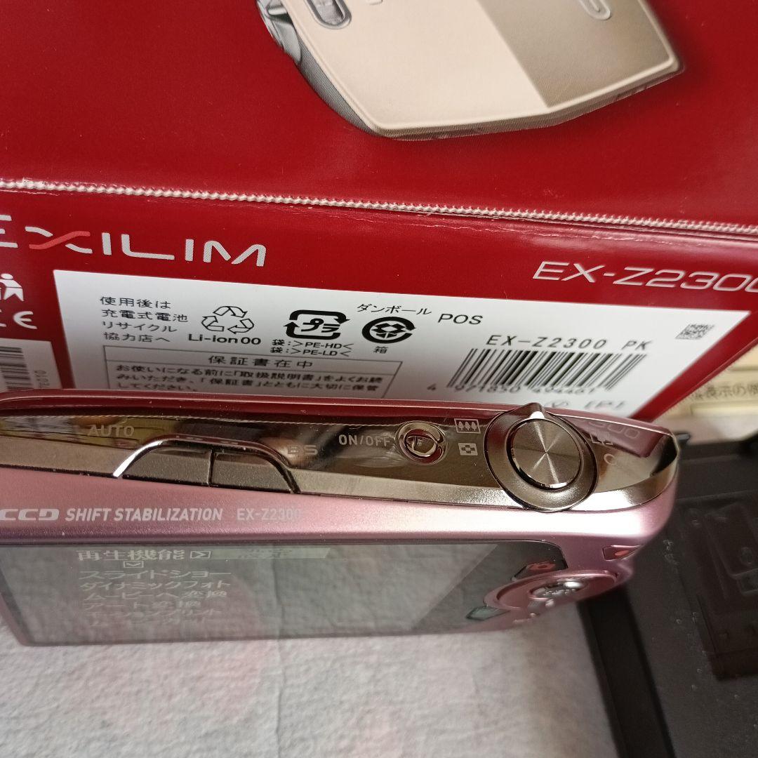 美品　CASIO カメラ　EX-Z2300 充電器　箱　ピンク コンデジ　動作品