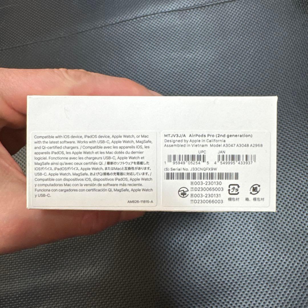 AirPods本体 ホワイト 充電ケース付きMTJV3J/A