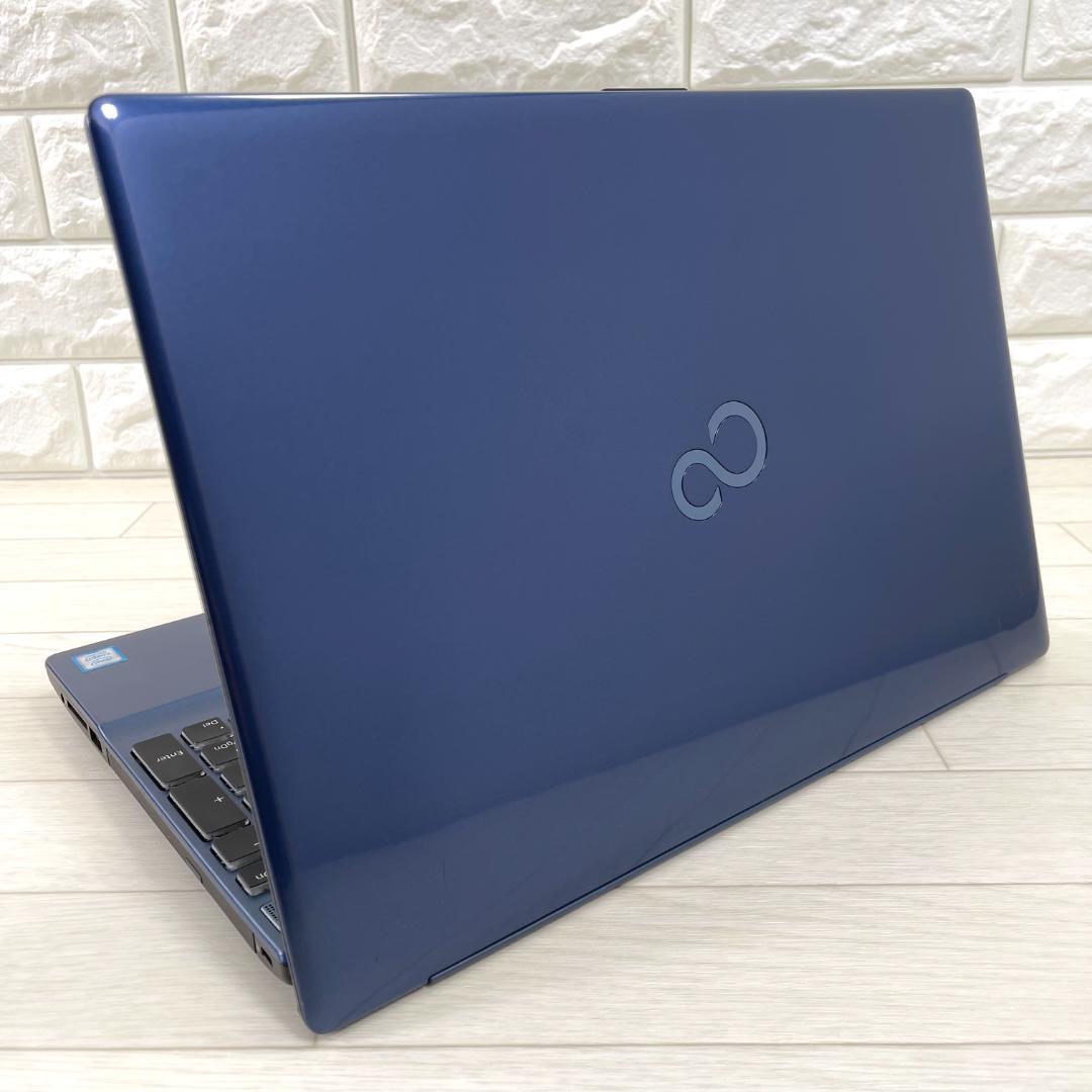 富士通 第9世代 i7 新品SSD512＋HDD メモリ16 ノートパソコン