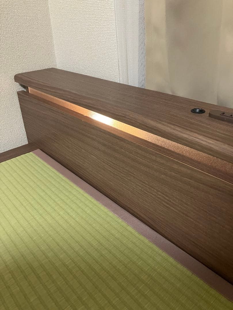 セミダブルベッドフレーム ブラウン 引き出し付き（直接受け取り希望）