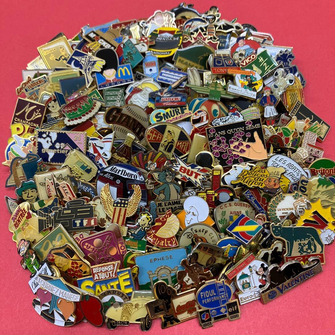 フランス雑貨★ピンバッジ大量220個セット★