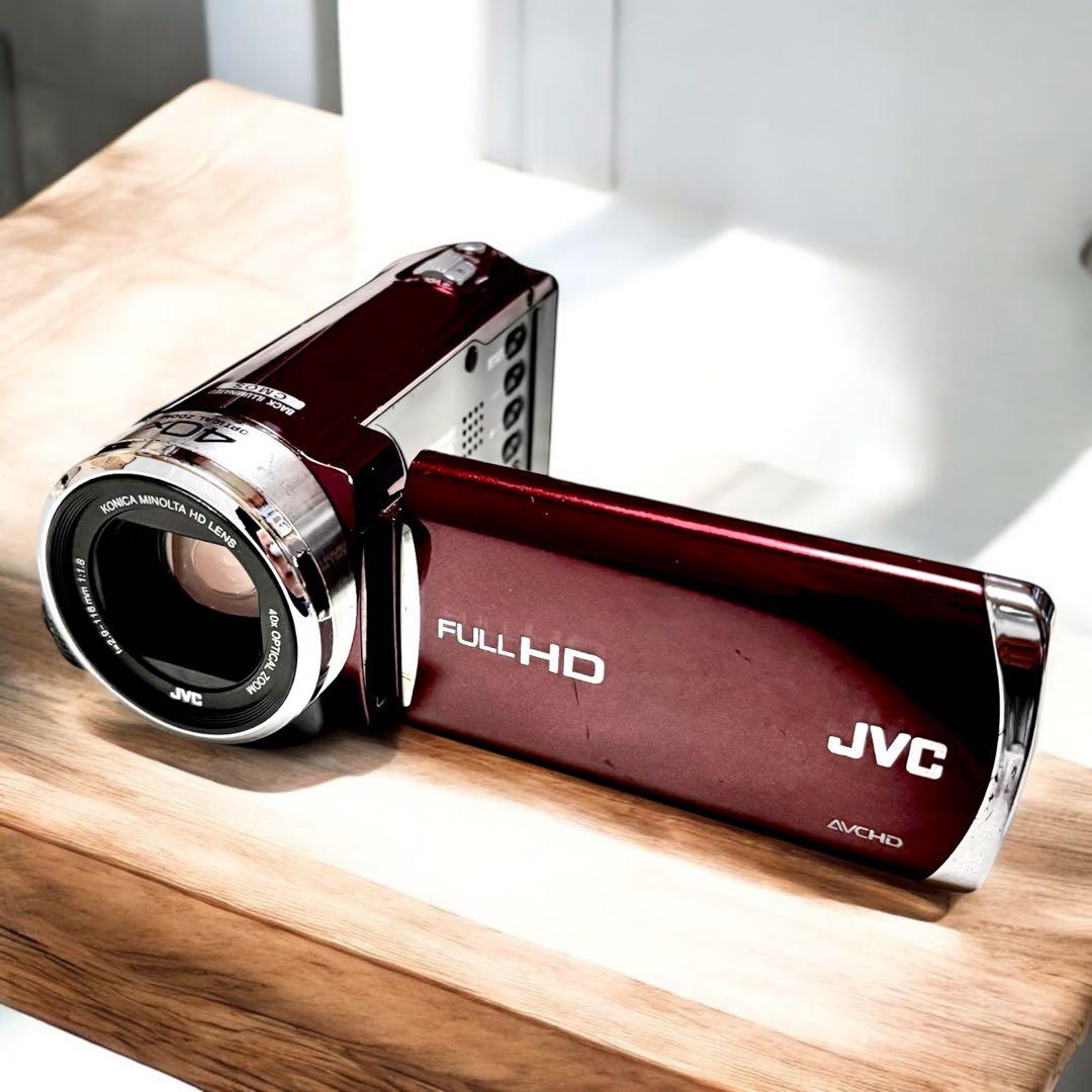 美品✨　JVC FULL HD ビデオカメラ GZ-E180 Everio