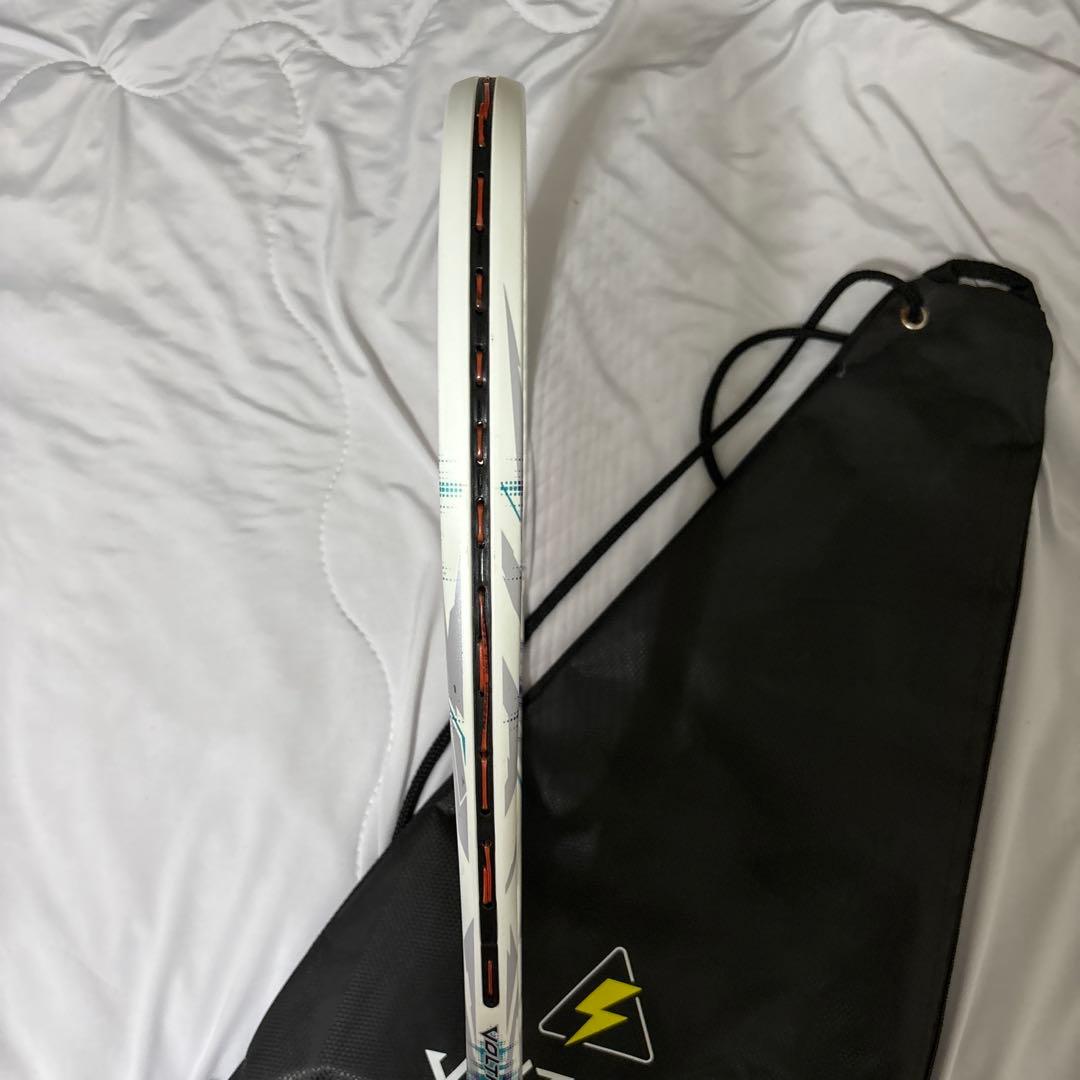 YONEX ボルトレイジ5S 白