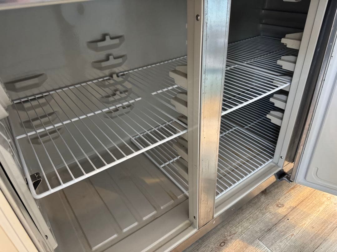 ホシザキ 業務用冷蔵庫 RT-150PNE1 3ドア 送料込☆