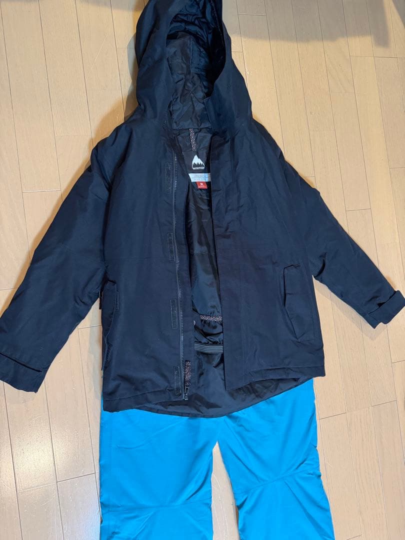 【最終値引き】バートン　ゴアテックス　子ども用スノーボードウェアセット