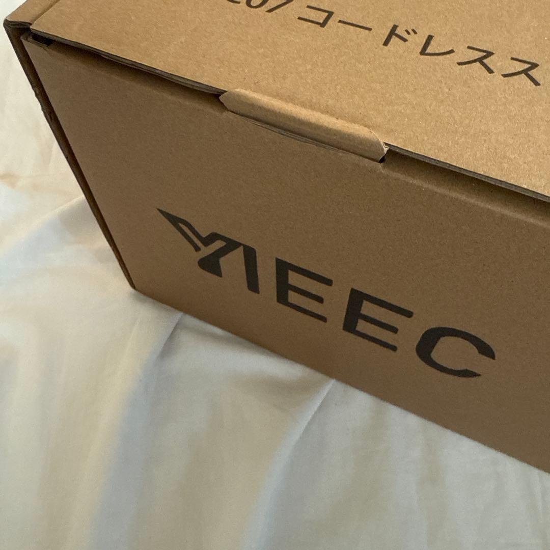 ⭕️新品　掃除機 コードレス　2026先行販売　業界初独立モーター自走式　AI吸引