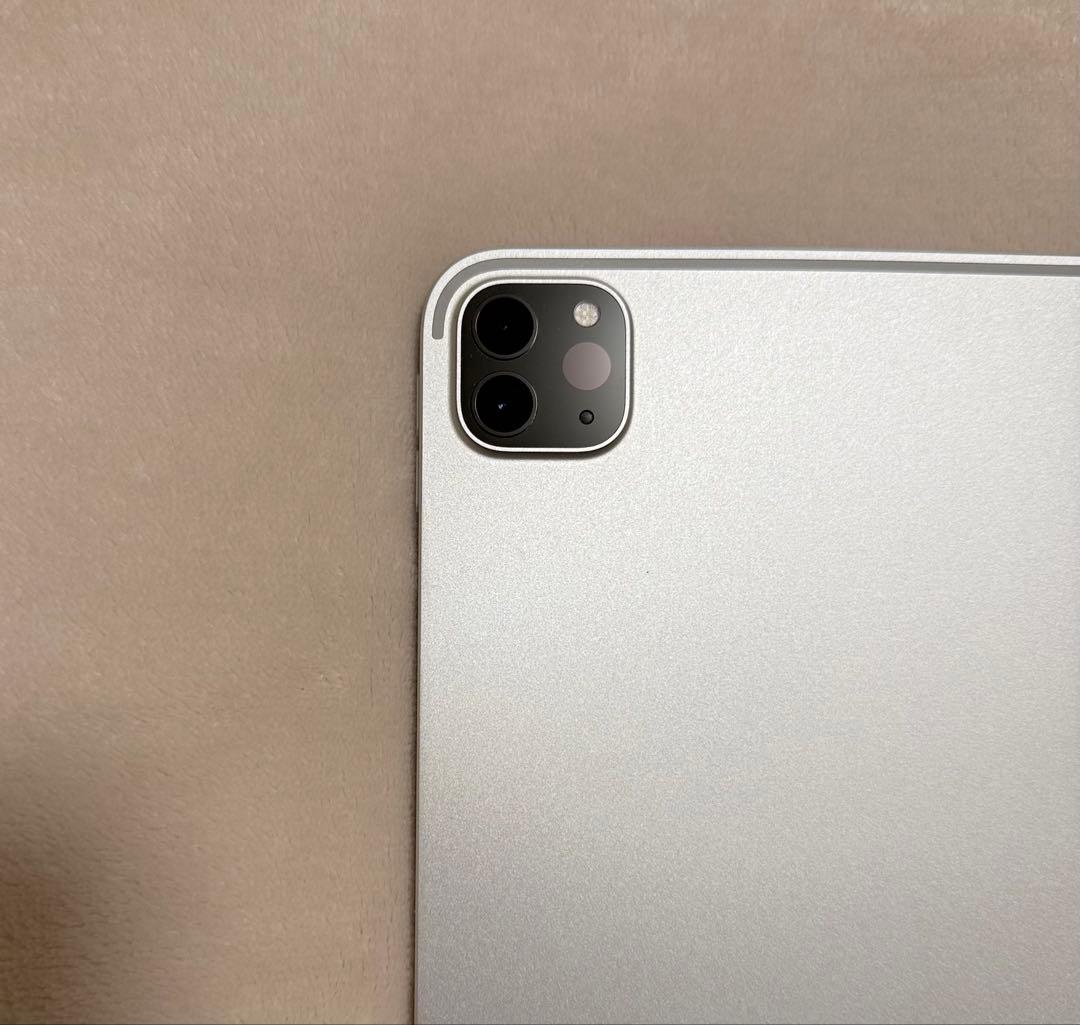 iPad Pro(第6世代) 12.9インチ シルバー