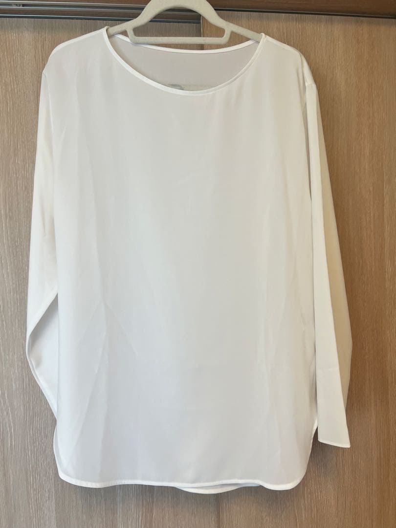 今期購入【新品未使用タグ付】 ガリャルダガランテ　ラウンドブラウスTee